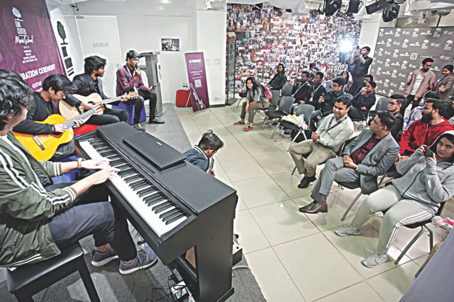 Learn music with EMK and Yamaha